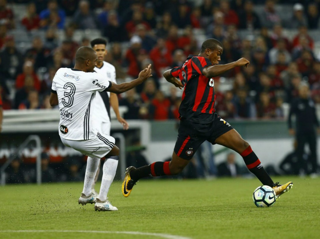 Atl Tico Pr Perde Pra Ponte Preta Na Arena E S Piora Momento Ruim