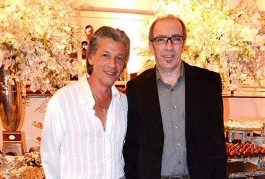 Angelo Hasse e o curador Marcelo Baz. Foto: Divulgação