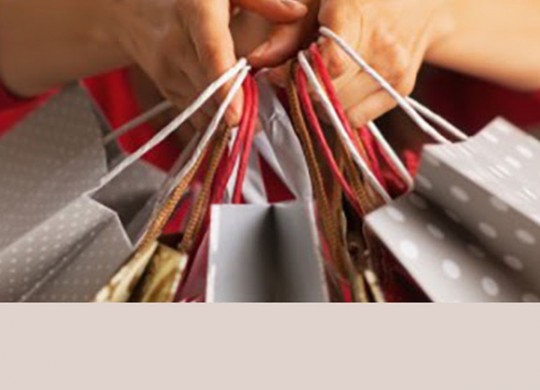De 25 a 27 de novembro, lojas oferecem descontos de até 60% e shopping dá cupons em dobro para participar da promoção “Faça o Natal Ser Incrível”