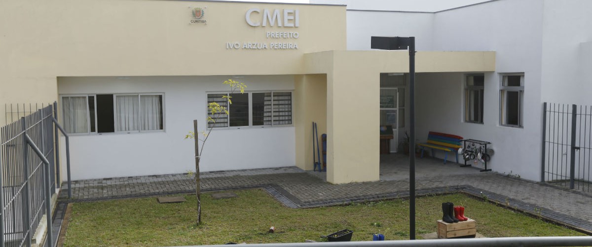 CMEI Ivo Arzua é um dos que estão prontos e não foram inaugurados no Sítio Cercado. Foto: Felipe Rosa