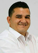 ADEMIR DA BANANEIRA E