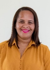 VIVIANE DA LINHA