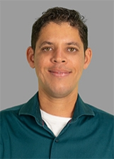 PROFESSOR MAURÍCIO