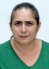 TIA FABÍOLA BRITO