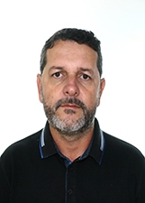 LÉO VILELA DENTISTA