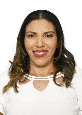 LAURA MORAES