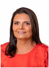 FÁTIMA REIS