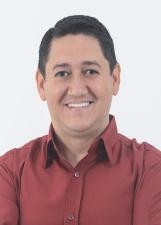 DR. RAFAEL ARAUJO