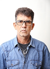 PROFESSOR MÁRCIO TRINDADE