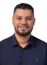 CARLOS ROBERTO