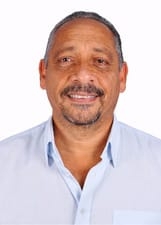 ERNESTO LARÉ