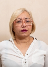 PROFESSORA VALQUÍRIA