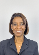 PROFESSORA ROSE LOURENÇO