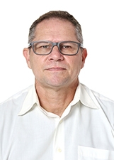 PROFESSOR HENRIQUE