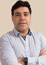 FERNANDO MORAES