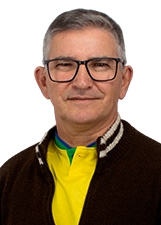 PROFESSOR GELSON