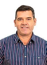 MAURÍCIO RIBEIRO