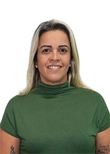 PROFESSORA ADRIANA MONTEIRO