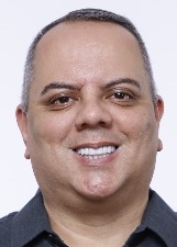 CESAR FARIAS