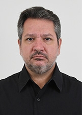 EDUARDO LICORIO