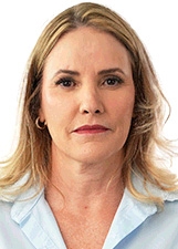 DIRETORA REGINA CAMARGO