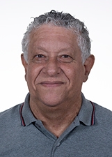 DR ALVARO