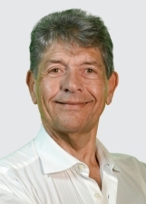 DR FERNANDO