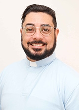 PADRE ADRIANO