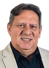 ROGÉRIO  ADAMI