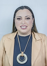 PROF. CAROL MACHADO