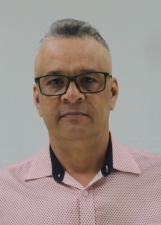 ADRIANO VELHINHO