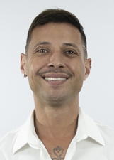 DR VINICIUS MELO