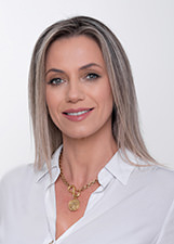 CLAUDIA KOHLRAUSCH OLIVEIRA