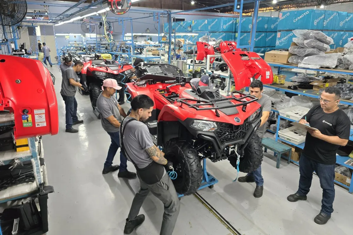 Fábrica de veículos off-road em Manaus amplia produção e a oferta empregos