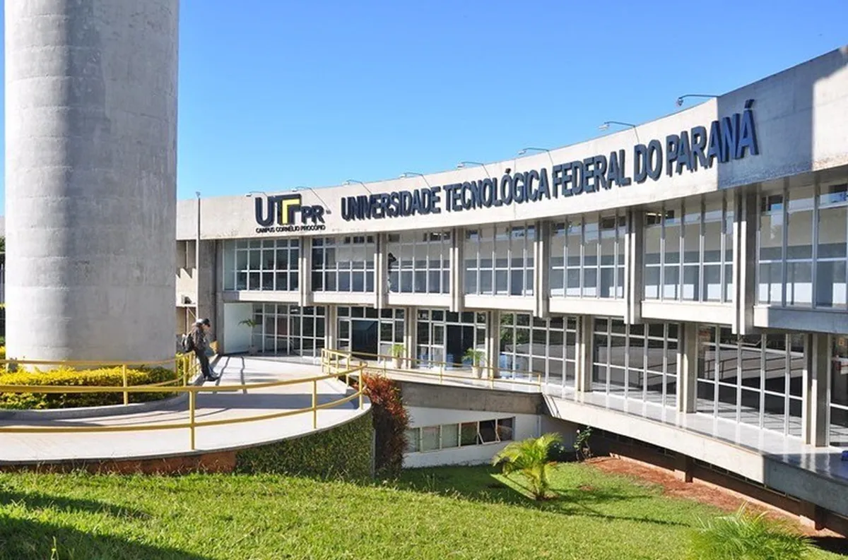 Universidade do Paraná recebe nota máxima em avaliação no MEC