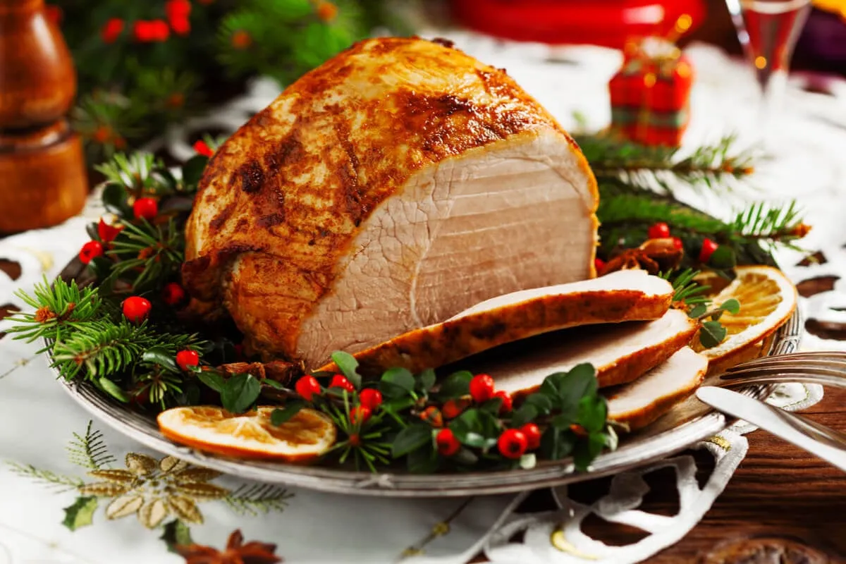 6 receitas de pernil assado para a ceia de Natal