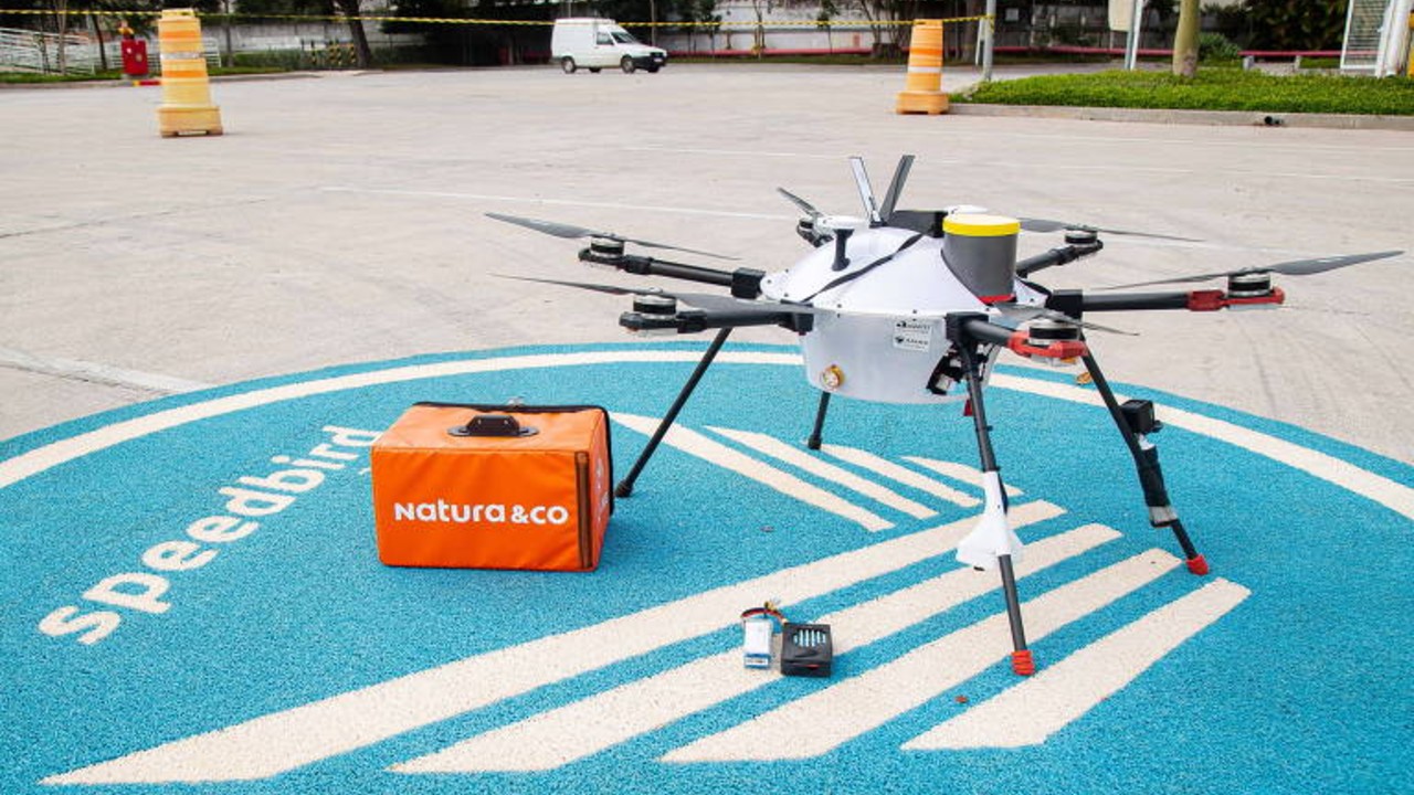 Natura se prepara para transportar cosméticos em drones a partir de 2022