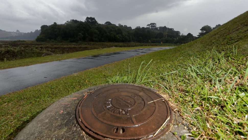Chuva é importante para abastecer os reservatórios da grande Curitiba.