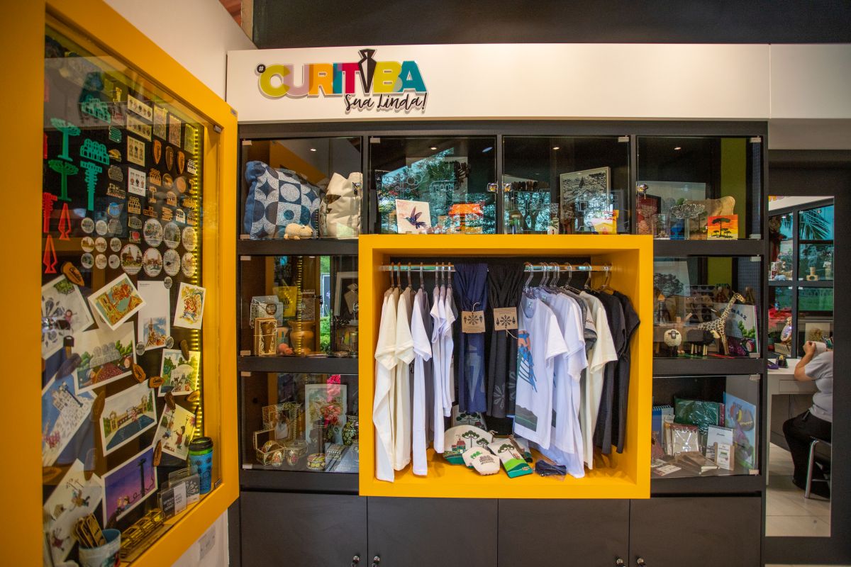 Alô artesãos curitibanos; lojas #CuritibaSuaLinda selecionam novos produtos
