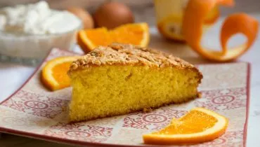 Como fazer o melhor bolo de laranja do mundo? Vem que a gente te conta