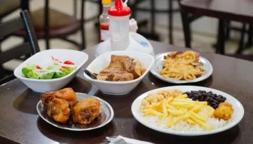 Este bairro de Curitiba tem opções barateza de gastronomia!