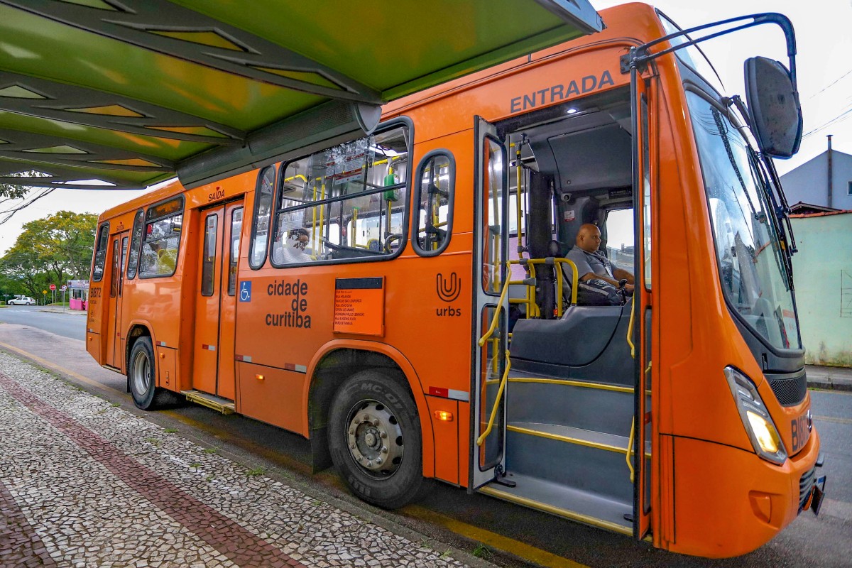 ônibus de Curitiba