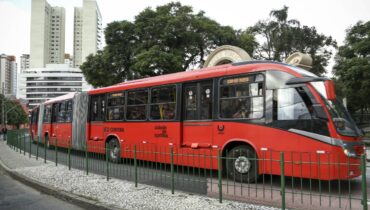 Tarado! Homem é preso em Curitiba por importunação sexual dentro de ônibus