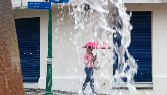 Curitiba em alerta de temporal nesta quinta-feira; Chuva até quando?