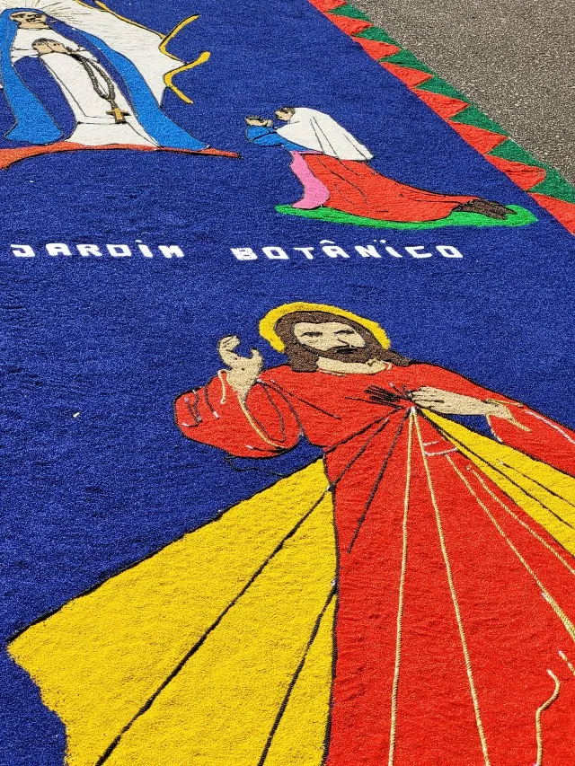 Corpus Christi em Curitiba: confira como ficaram os tradicionais tapetes
