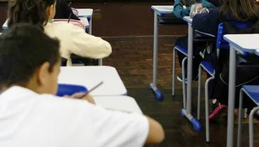 Programa Parceiro da Escola vai permitir gestão privada em escolas do Paraná: Veja opinião de especialistas