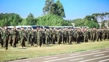 Paraná envia mais de 600 militares em apoio ao Rio Grande do Sul