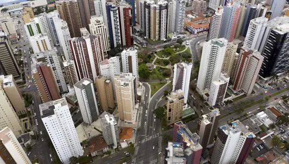 Bairros de Curitiba são os ‘campeões’ na procura para venda de imóveis; saiba quais
