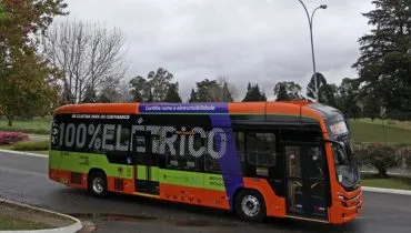Novo ônibus em Curitiba! Veículo 100% elétrico da Volvo começa a circular