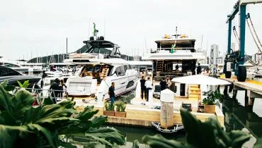 Lançamento da luxuosa Okean 80 Yachtmax encanta visitantes